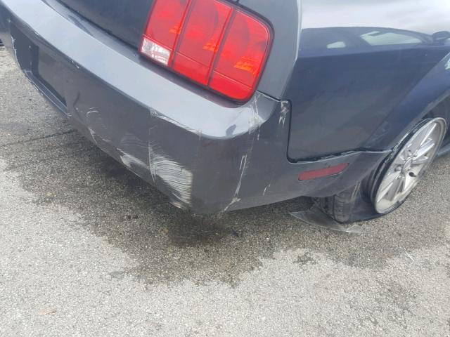 1ZVHT80N885148347 - 2008 FORD MUSTANG GRAY photo 9