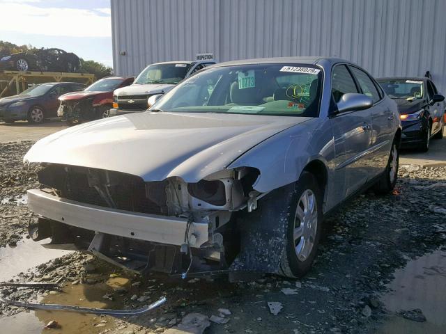 2G4WC582081202028 - 2008 BUICK LACROSSE C SILVER photo 2