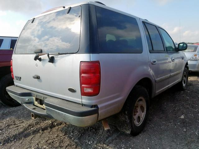 1FMRU17L3XLB40341 - 1999 FORD EXPEDITION SILVER photo 4