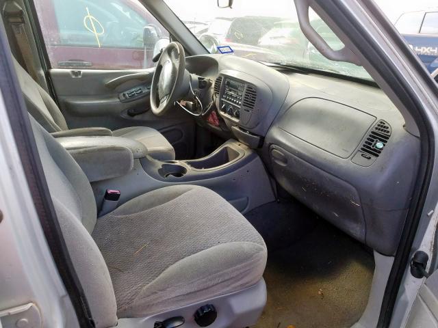 1FMRU17L3XLB40341 - 1999 FORD EXPEDITION SILVER photo 5