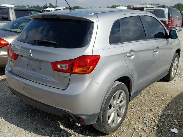 4A4AP4AUXFE004196 - 2015 MITSUBISHI OUTLANDER GRAY photo 4