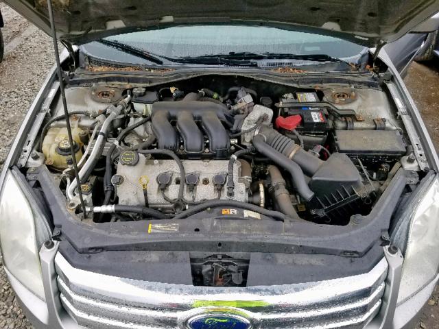 3FAHP081X8R164790 - 2008 FORD FUSION SEL SILVER photo 7