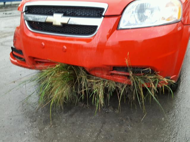 KL1TD5DE4BB140748 - 2011 CHEVROLET AVEO LS RED photo 9