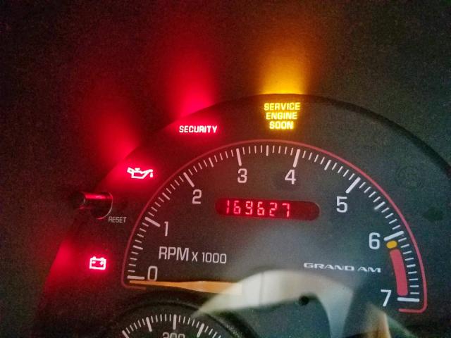 1G2NE52E75M218096 - 2005 PONTIAC GRAND AM S WHITE photo 8