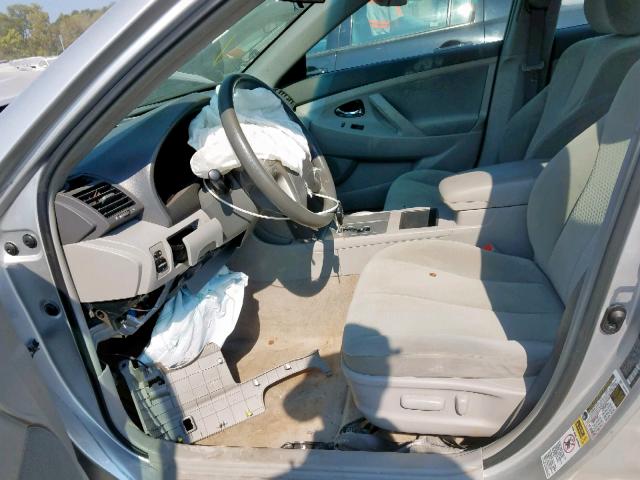 4T1BE46K59U381095 - 2009 TOYOTA CAMRY BASE SILVER photo 5