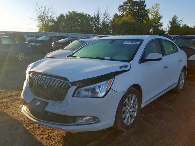 1G4GA5GR7GF169755 - 2016 BUICK LACROSSE WHITE photo 2