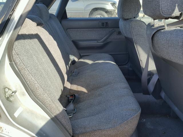 4T1SV21E3LU257890 - 1990 TOYOTA CAMRY DLX 银色 照片 6