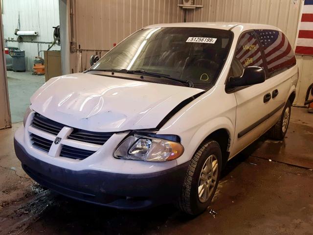 1D4GP25B55B262773 - 2005 DODGE CARAVAN SE WHITE photo 2