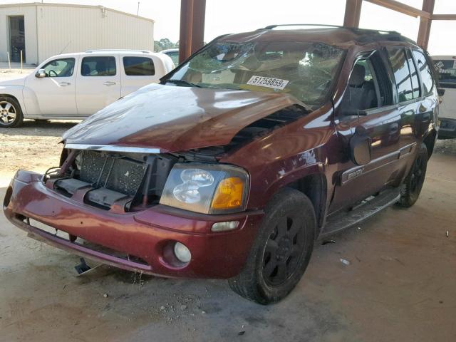 1GKDS13S622382559 - 2002 GMC ENVOY MAROON photo 2