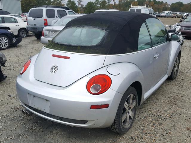 3VWRF31Y66M301189 - 2006 VOLKSWAGEN NEW BEETLE SILVER photo 4