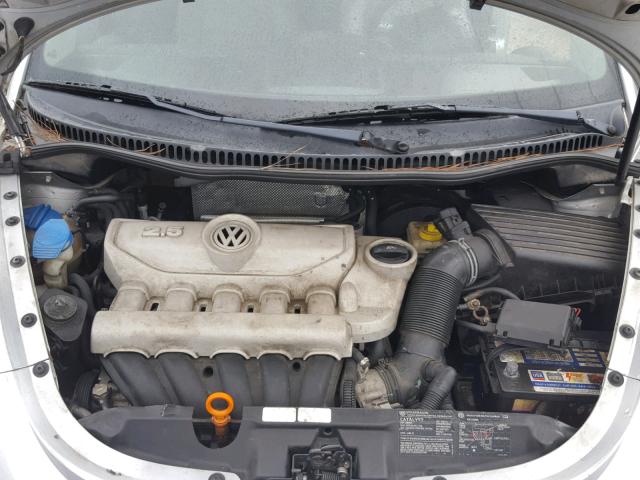 3VWRF31Y66M301189 - 2006 VOLKSWAGEN NEW BEETLE SILVER photo 7