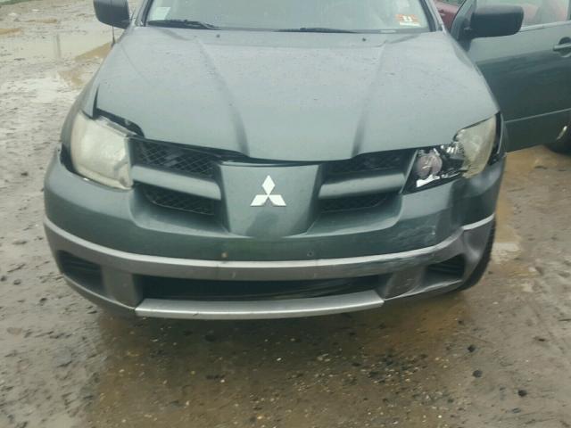 JA4LZ31F24U003983 - 2004 MITSUBISHI OUTLANDER GREEN photo 7