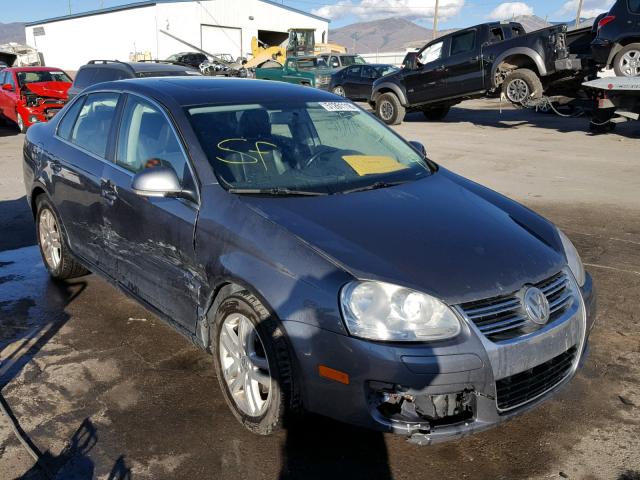 3VWRL7AJ8AM026209 - 2010 VOLKSWAGEN JETTA TDI GRAY photo 1