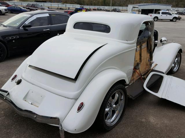 KS133524 - 2006 FORD REPLICA WHITE photo 4