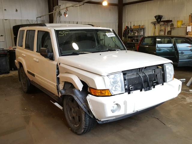 1J8HG48KX8C227758 - 2008 JEEP COMMANDER WHITE photo 1
