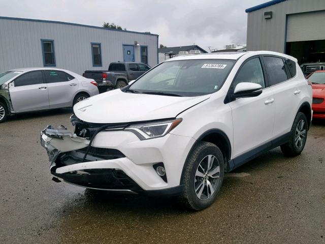 2T3WFREVXJW482846 - 2018 TOYOTA RAV4 ADVEN WHITE photo 2