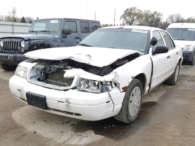 2FAFP71V78X126075 - 2008 FORD CROWN VICT WHITE photo 2