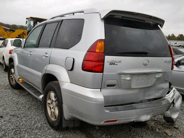 JTJBT20X560101131 - 2006 LEXUS GX 470 SILVER photo 3