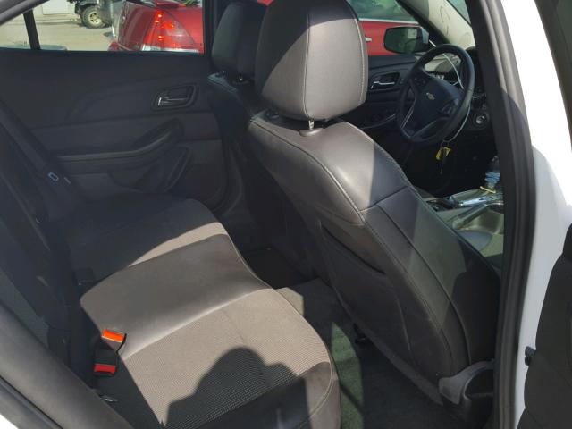 1G11C5SL9FF318553 - 2015 CHEVROLET MALIBU 1LT თეთრი ფოტო 6