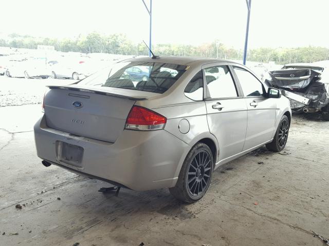 1FAHP3GN9AW165048 - 2010 FORD FOCUS SES SILVER photo 4