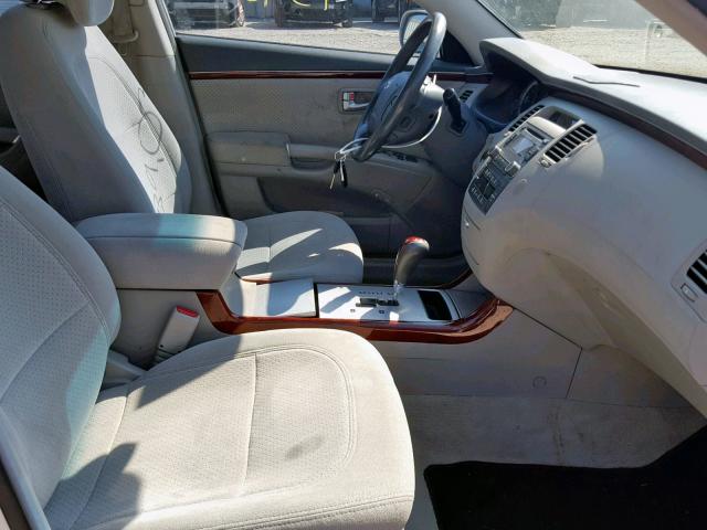 KMHFC46D27A210506 - 2007 HYUNDAI AZERA GLS SILVER photo 5