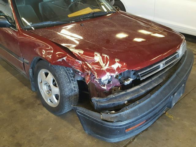 1HGCB7541NA137141 - 1992 HONDA ACCORD DX MAROON photo 9