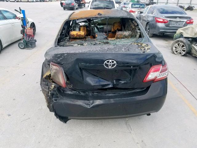 4T1BF3EK2BU686343 - 2011 TOYOTA CAMRY BASE BURN photo 9