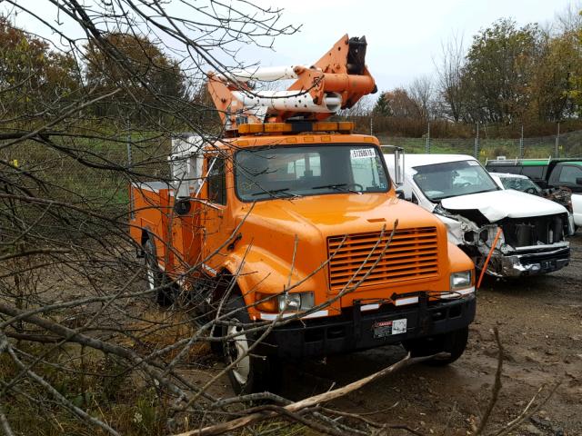 1HTSCAAN9XH582968 - 1999 INTERNATIONAL 4000 4700 ORANGE photo 1