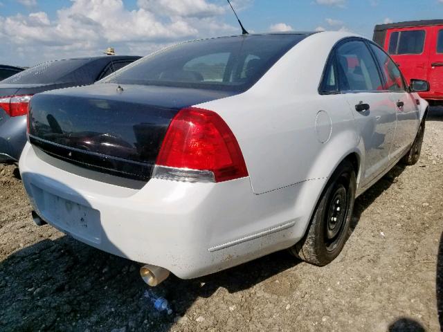 6G1MK5T22BL543403 - 2011 CHEVROLET CAPRICE PO WHITE photo 4