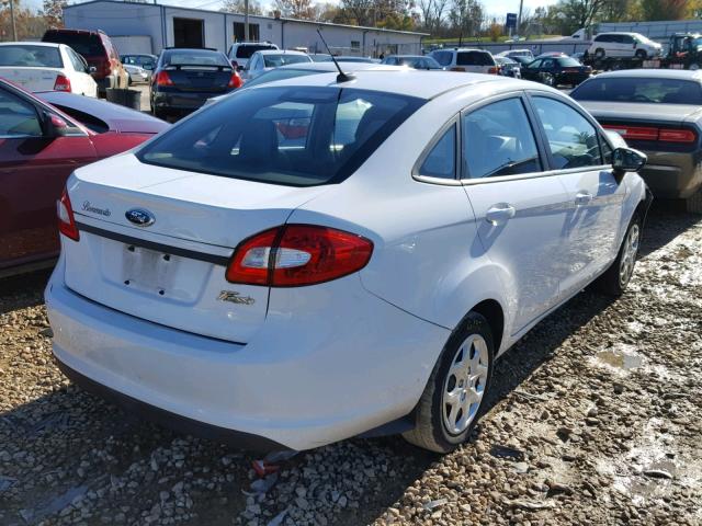 3FADP4AJ1CM221772 - 2012 FORD FIESTA S WHITE photo 4