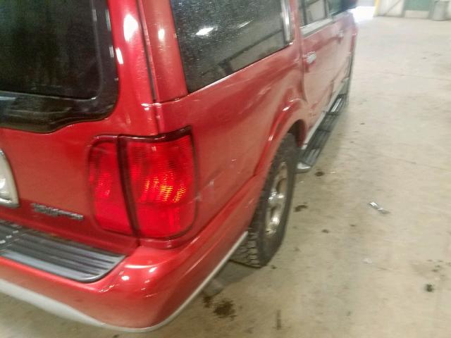 5LMFU28R62LJ07707 - 2002 LINCOLN NAVIGATOR RED photo 9