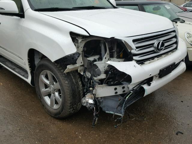 JTJJM7FX8C5047402 - 2012 LEXUS GX PREMIUM WHITE photo 9