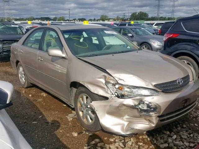 4T1BE32K22U039805 - 2002 TOYOTA CAMRY LE GOLD photo 1