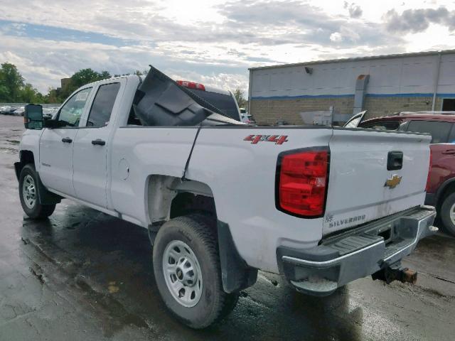 1GC2KUEG8JZ347993 - 2018 CHEVROLET SILVERADO WHITE photo 3