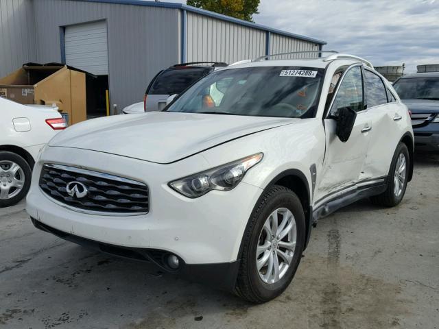 JN8AS1MW6AM856730 - 2010 INFINITI FX35 WHITE photo 2