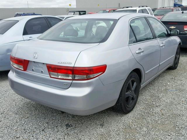 1HGCM56673A124762 - 2003 HONDA ACCORD EX SILVER photo 4