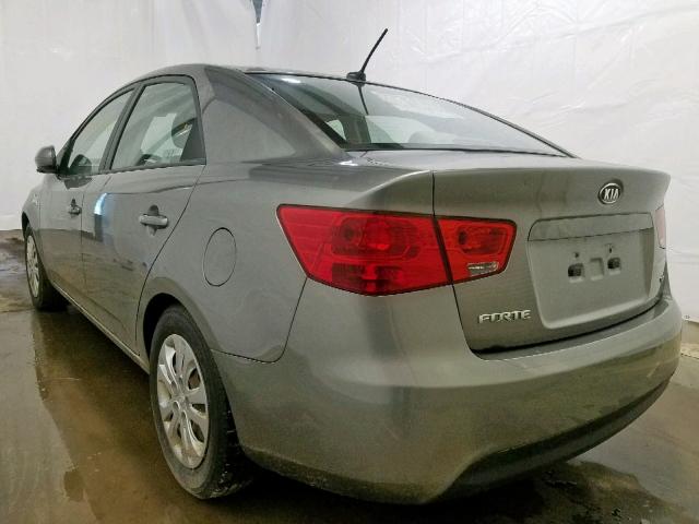 KNAFU4A2XB5417506 - 2011 KIA FORTE EX GRAY photo 3