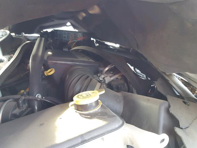 1J8HG48N86C132994 - 2006 JEEP COMMANDER SILVER photo 9