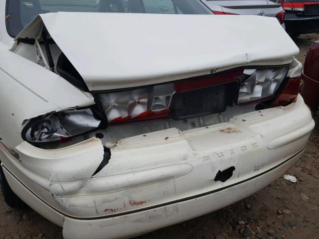 2G4WB52K241205096 - 2004 BUICK REGAL LS WHITE photo 9