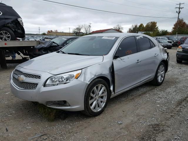 1G11H5SA3DU133522 - 2013 CHEVROLET MALIBU LTZ ვერცხლისფერი ფოტო 2