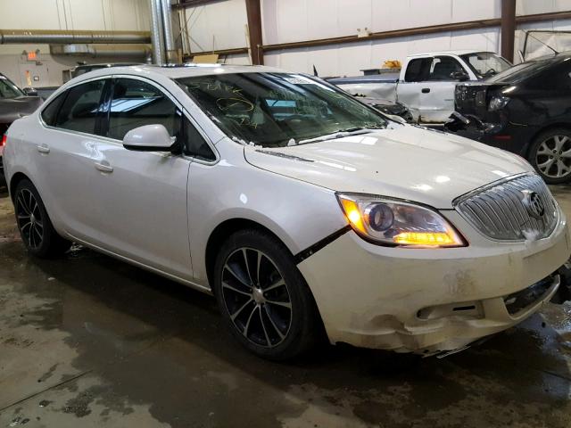 1G4PW5SK8G4159341 - 2016 BUICK VERANO SPO WHITE photo 1