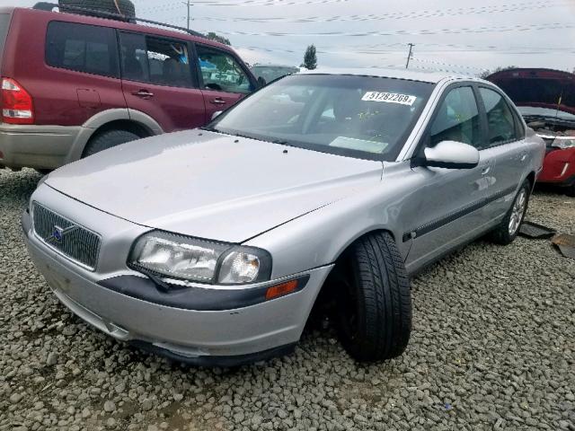 YV1TS94D511181157 - 2001 VOLVO S80 SILVER photo 2