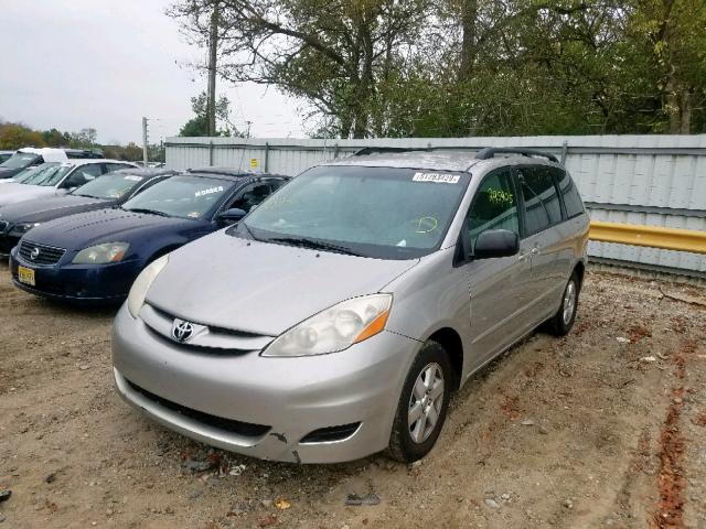 5TDZK23C19S279830 - 2009 TOYOTA SIENNA SILVER photo 2