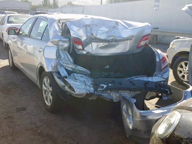 4T1BF3EK2BU604269 - 2011 TOYOTA CAMRY BASE SILVER photo 3