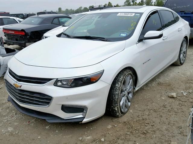 1G1ZH5SX6HF172817 - 2017 CHEVROLET MALIBU PRE WHITE photo 2