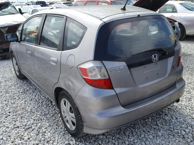 JHMGE88269S008849 - 2009 HONDA FIT GRAY photo 3