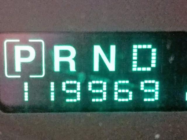 1J8HG48N36C202837 - 2006 JEEP COMMANDER ნაცრისფერი ფოტო 8