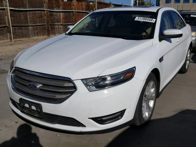 1FAHP2H87GG122768 - 2016 FORD TAURUS SEL WHITE photo 2