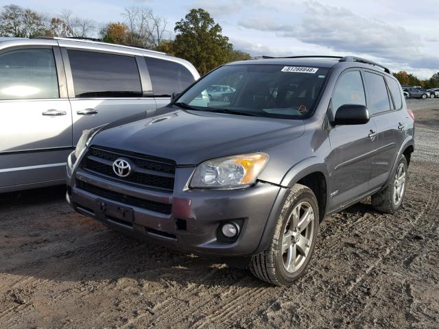 2T3RF4DV2AW044727 - 2010 TOYOTA RAV4 SPORT GRAY photo 2