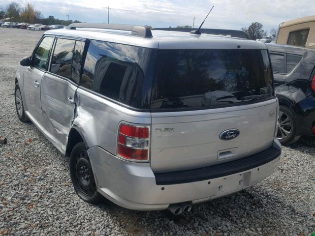 2FMGK5BC3ABA90477 - 2010 FORD FLEX SE SILVER photo 3